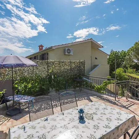 Appartement Valeria Vabriga